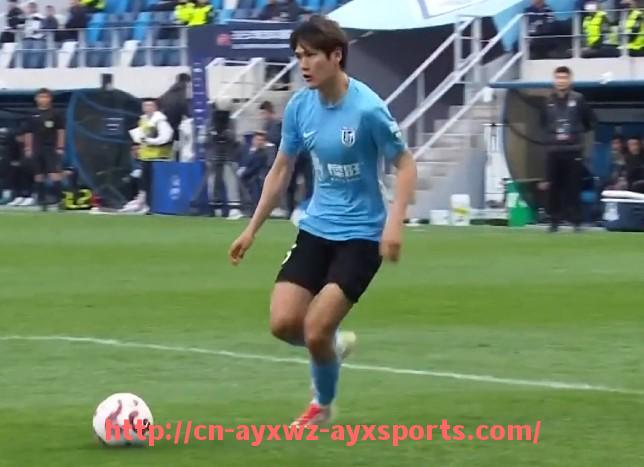 爱游戏体育-NBA火箭队球员路威历史工资对比分析